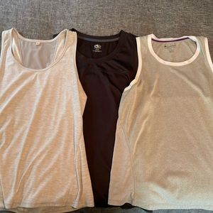 *3* Athletic Tanks